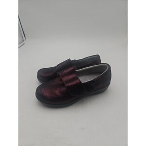 Alegria Lauryn Women's Sz 38 US 8-8.5 Slip-On Shoes Cross Strap Low Heel Maroon